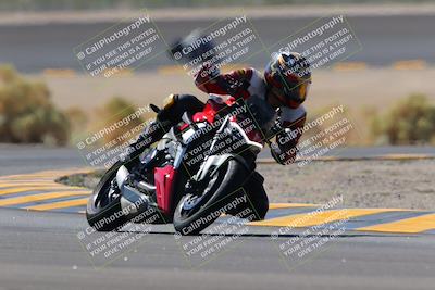 media/Oct-08-2022-SoCal Trackdays (Sat) [[1fc3beec89]]/Turn 14 (1050am)/